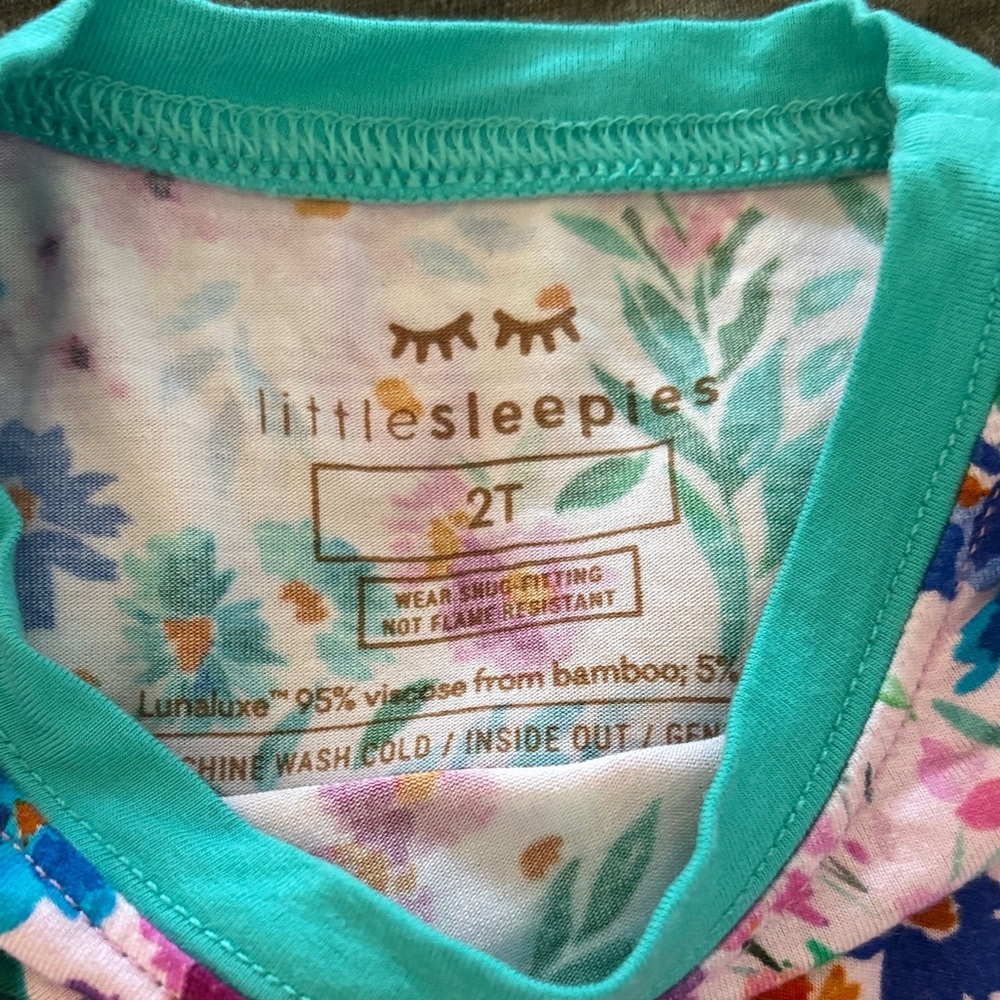Little Sleepies Sweet Pea Floral Two-Piece Pajama Set - Picture 7 of 8